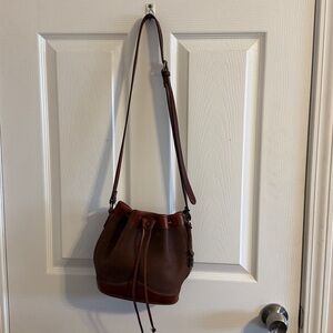 EUC~Vintage Timberland Brown Leather Bucket Crossbody Bag W/Drawstring Closure